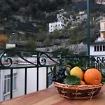 Angela House Amalfi Centro